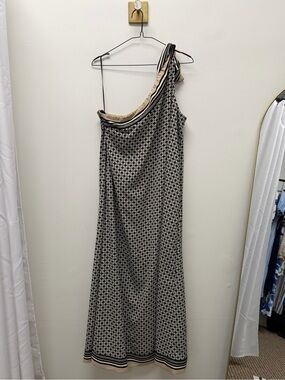 Abercrombie & Fitch Black and Cream One-Shoulder Printed scarf Maxi Dress